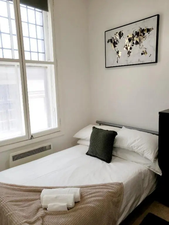 Central 2bed Apartment w/parking