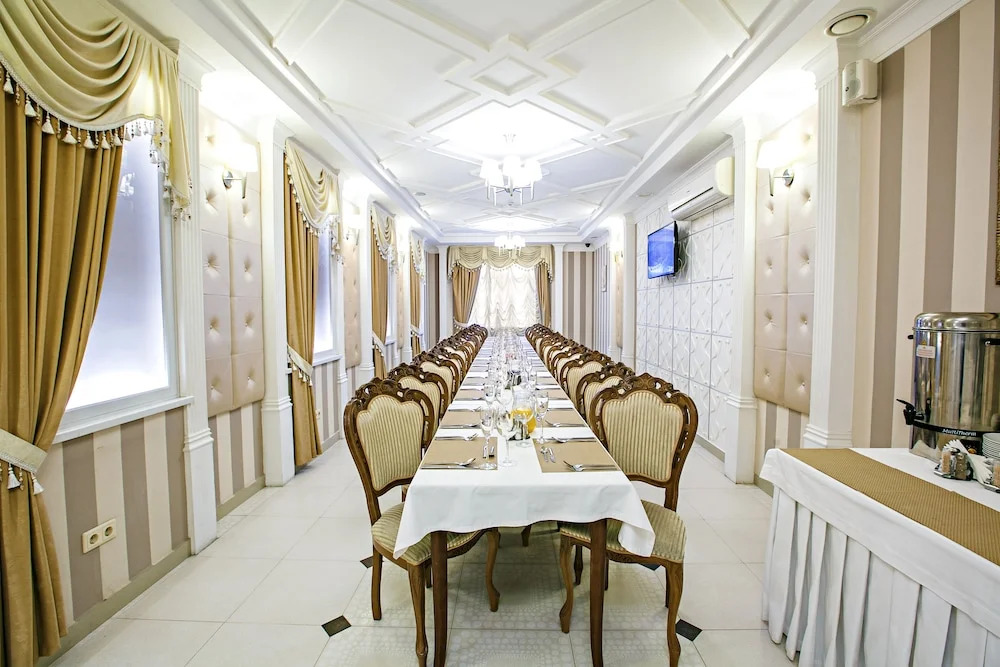Метрополь Отель&Спа