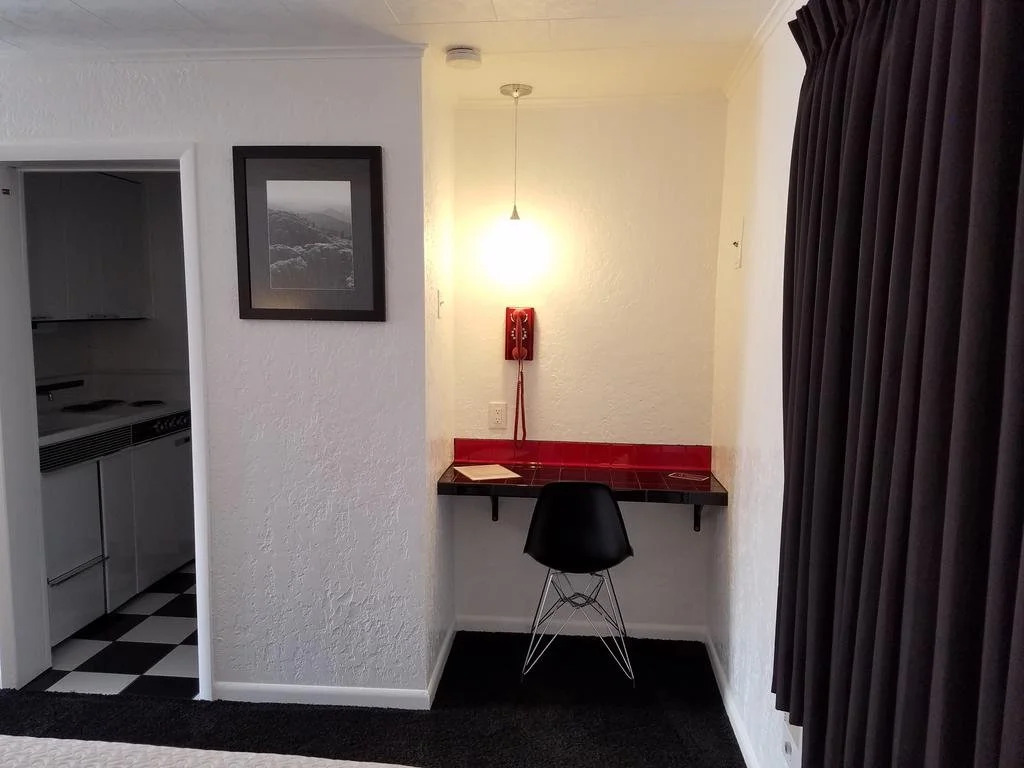 Rocket Motel