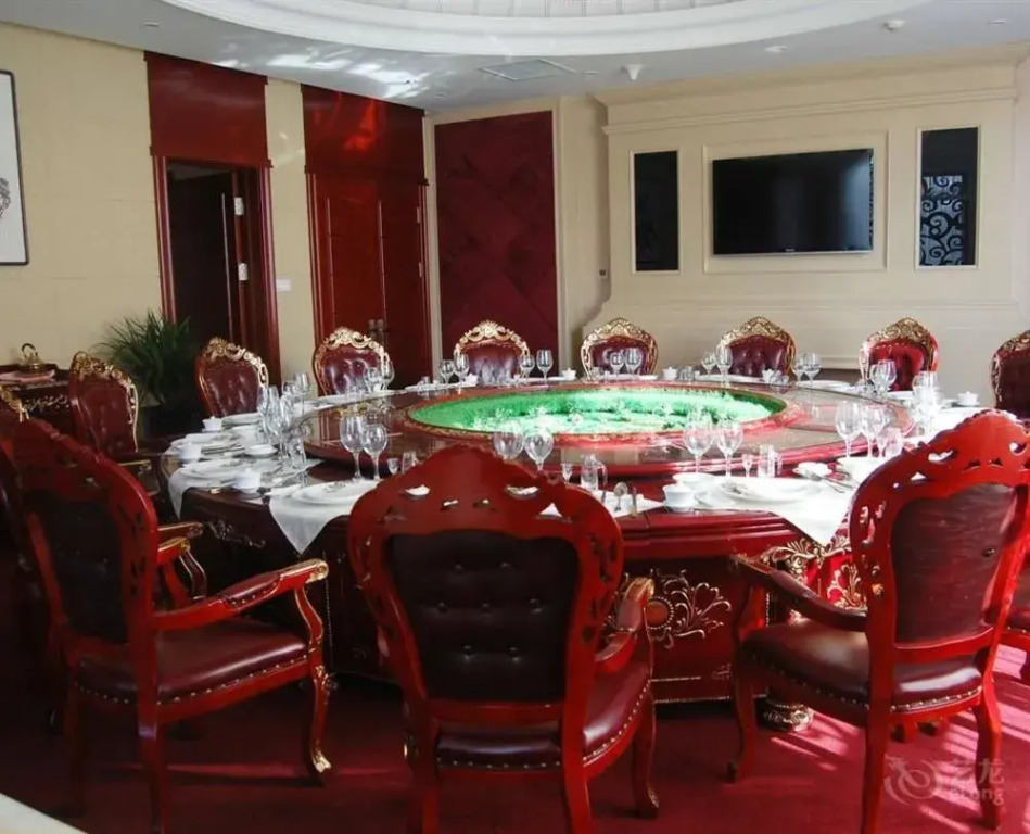 Inner Mongolia Huachen Hotel - Hohhot