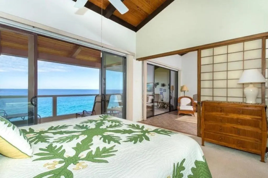 Hale Kania Kai - Surf & Racquet 3302 top floor 3bd/2bth