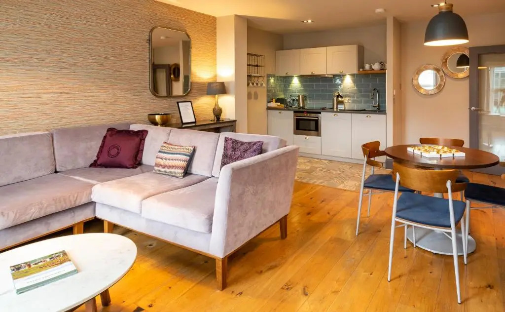 The Lawrance Luxury Aparthotel - Harrogate