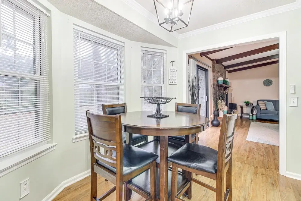 Single-story Savannah Home w/ Private Backyard!, Savannah