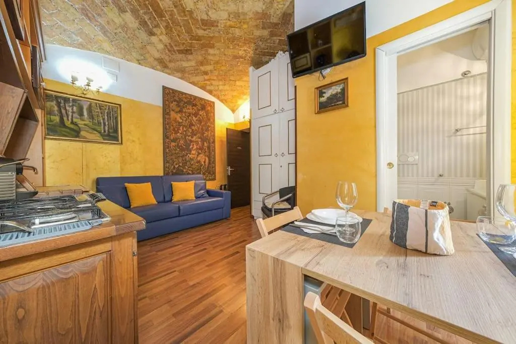 Salaria Luxury Suites