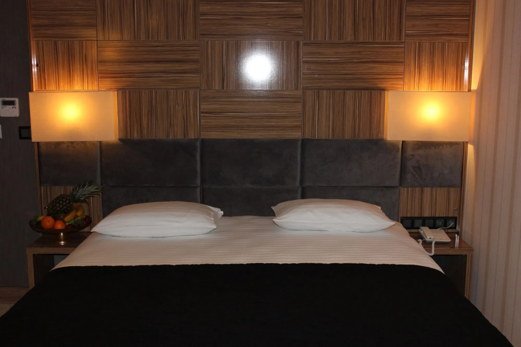 Neba Royal Hotel