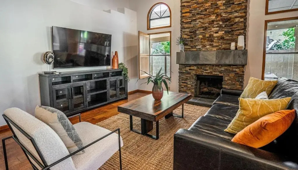 Entertainers Dream in Scottsdale W/pool and Games!