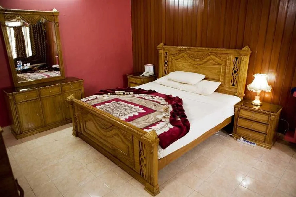 New Cape Grace Guest House