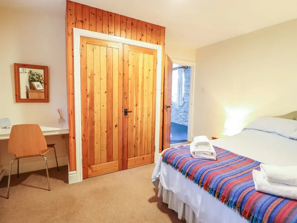 Farchynys Court Cottage