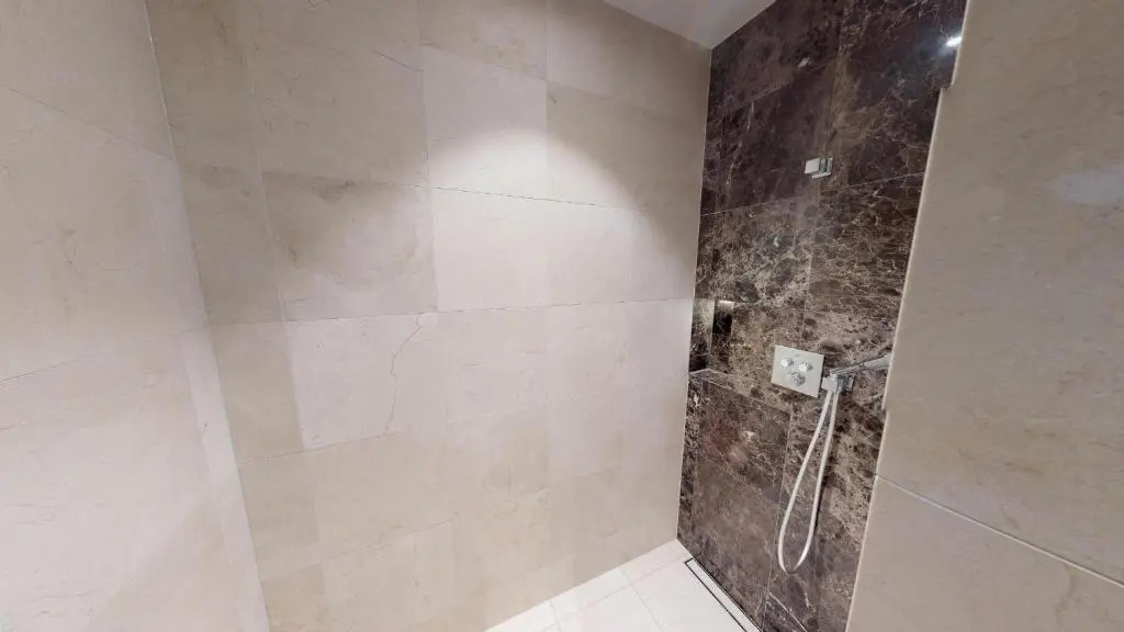 White Pearl Apartment 3.08