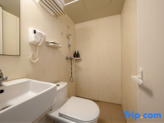 H Hotel（Xi‘an Foreign Studies University Branch）