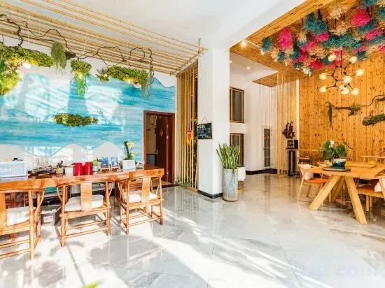 Lake of Fuxian Bicheng B&B (Chengjiang Sun Mountain Branch)