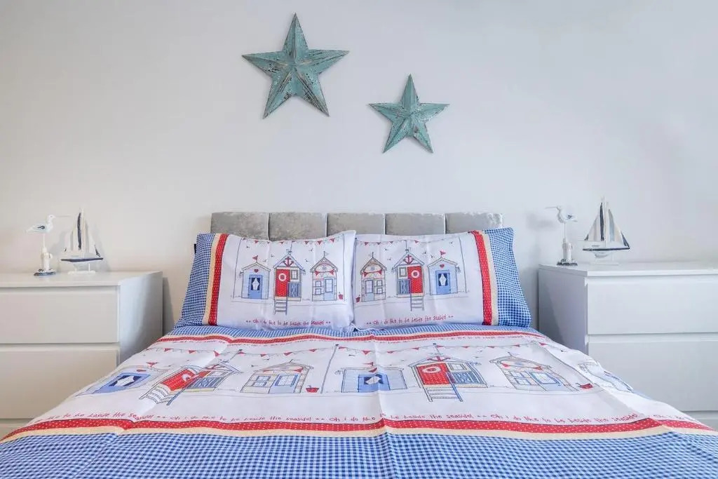 Cleethorpes Holiday Home SLEEPS 6