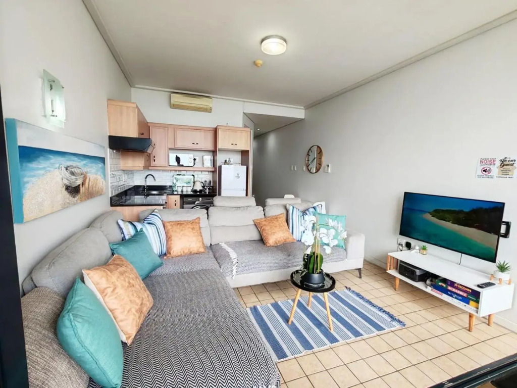 Ocean Whisper, 180 degree Ocean View, 605 Quayside