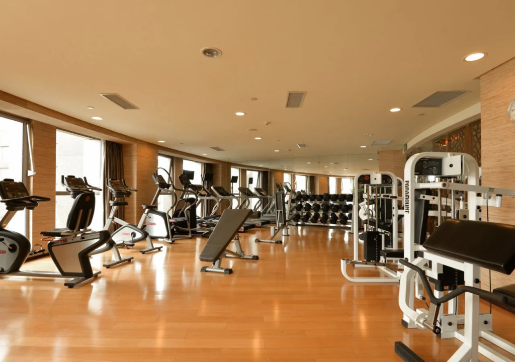 Regal Jinfeng Hotel