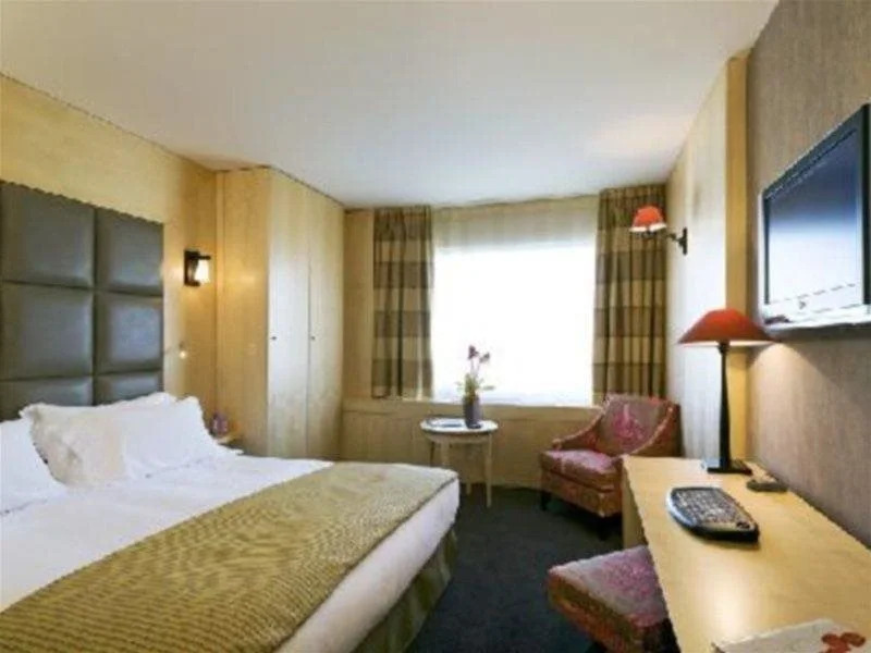 Отель Парижа Pullman Paris Rive Gauche