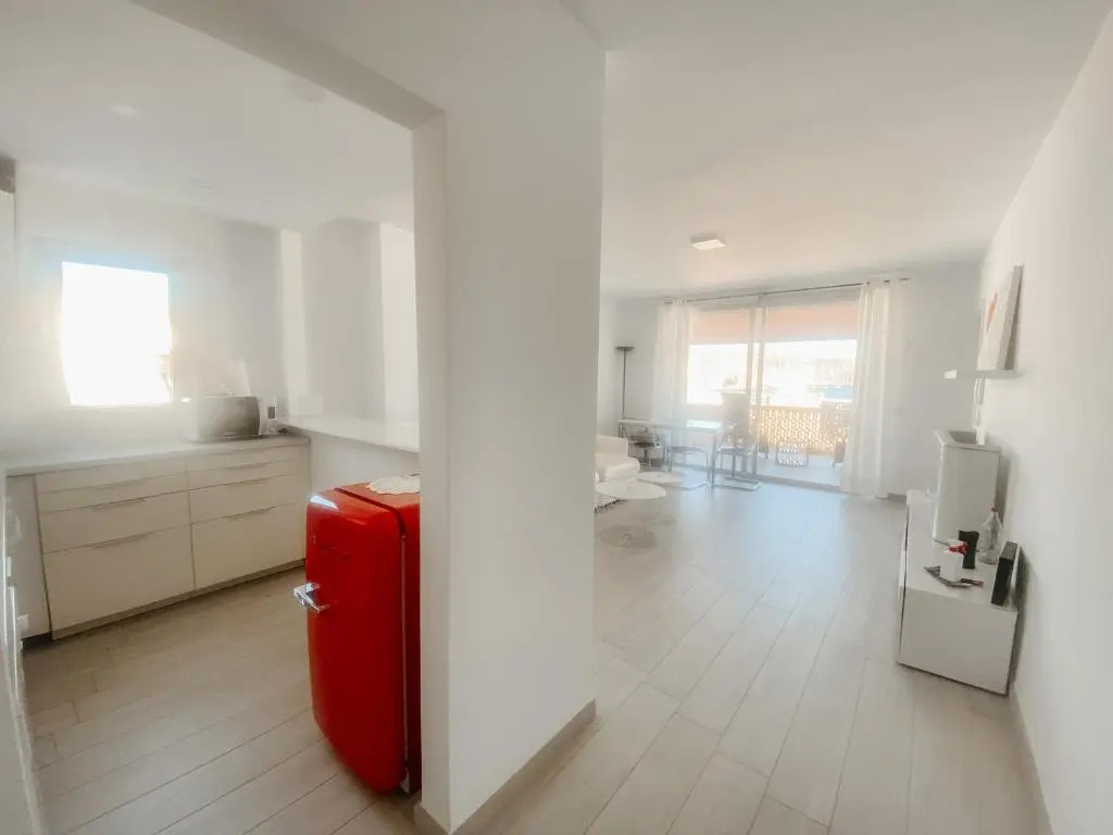 The White Heart House – Attic Sea View