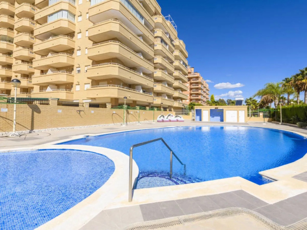 Cala Blanca 1. LINEA - Holiday Resort