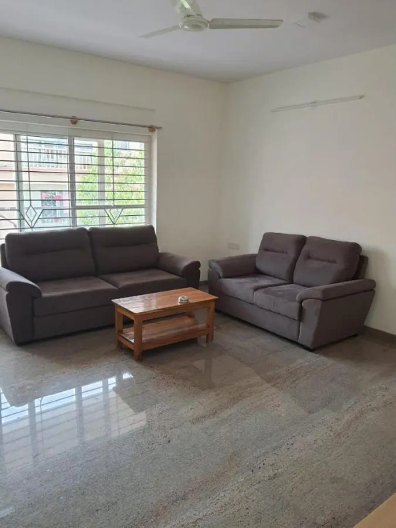 Castle BGR Service Apartments