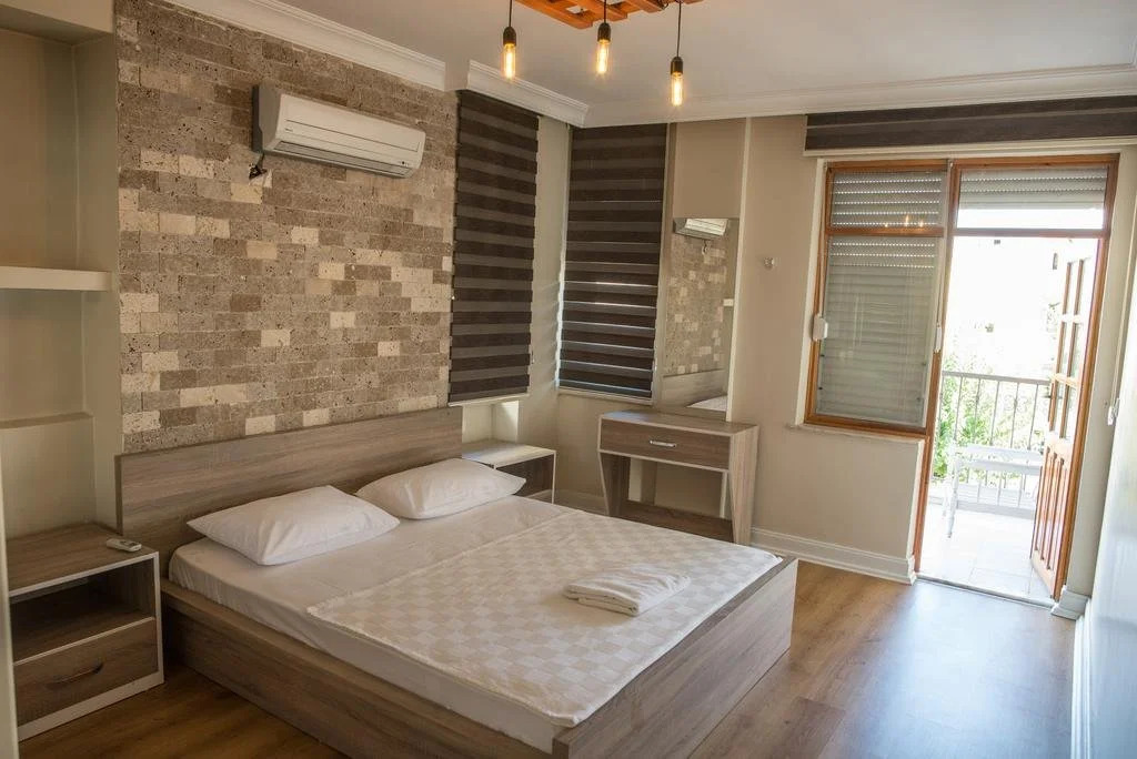 Arya Suites