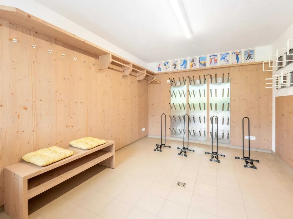 Beautiful Flat in Hart With Fitness Room
