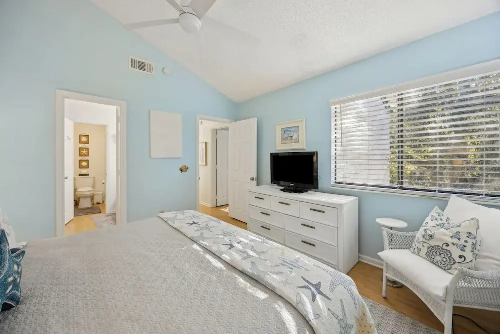 Forest Ridge U8 2 Bedroom Condo