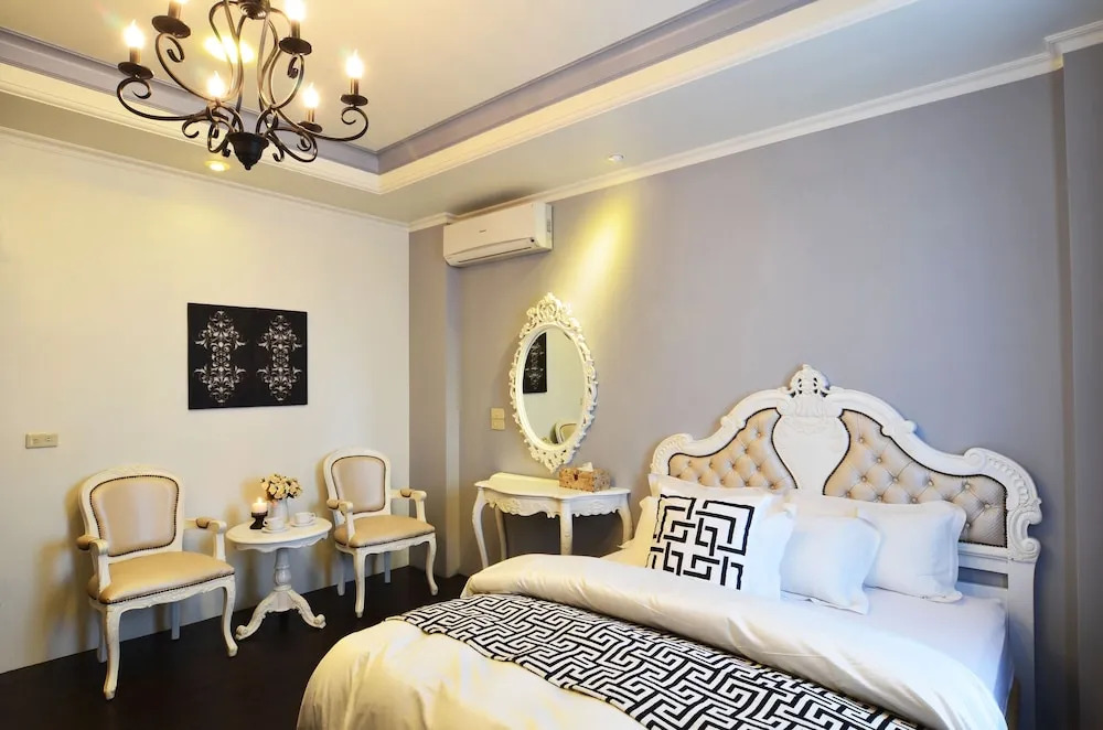 Yunju House