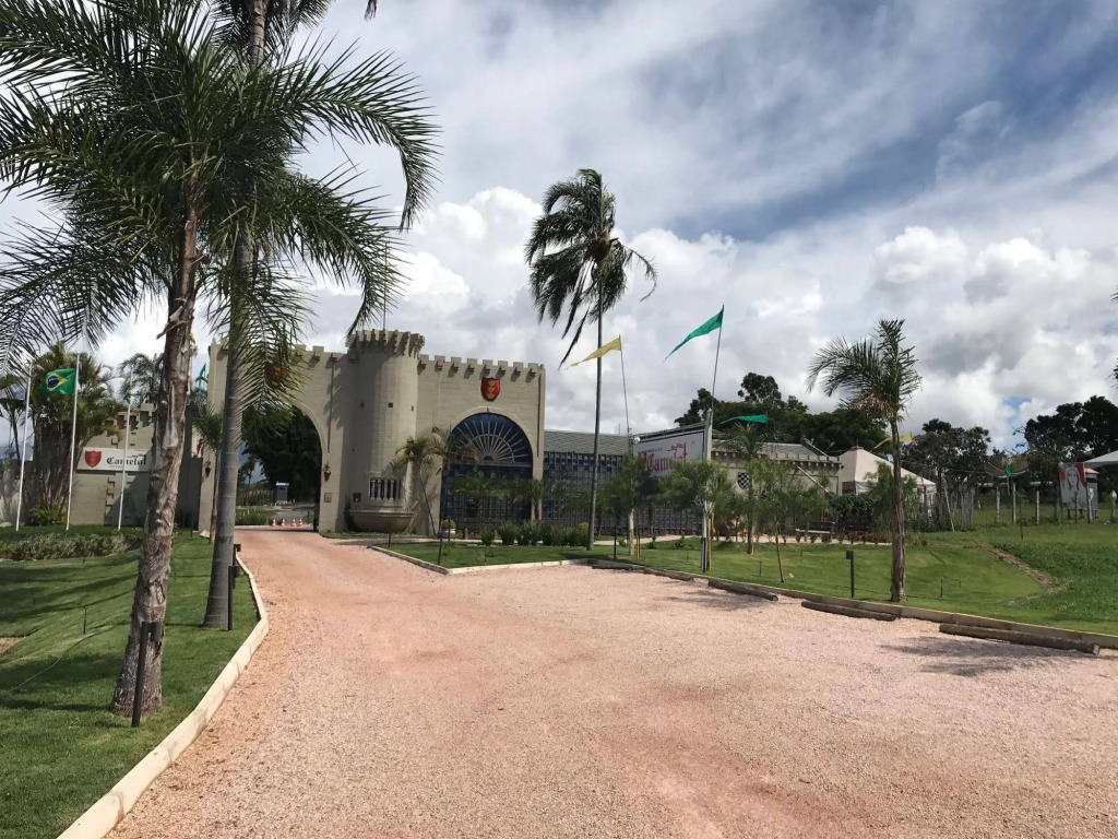 Pousada Camelot Inn