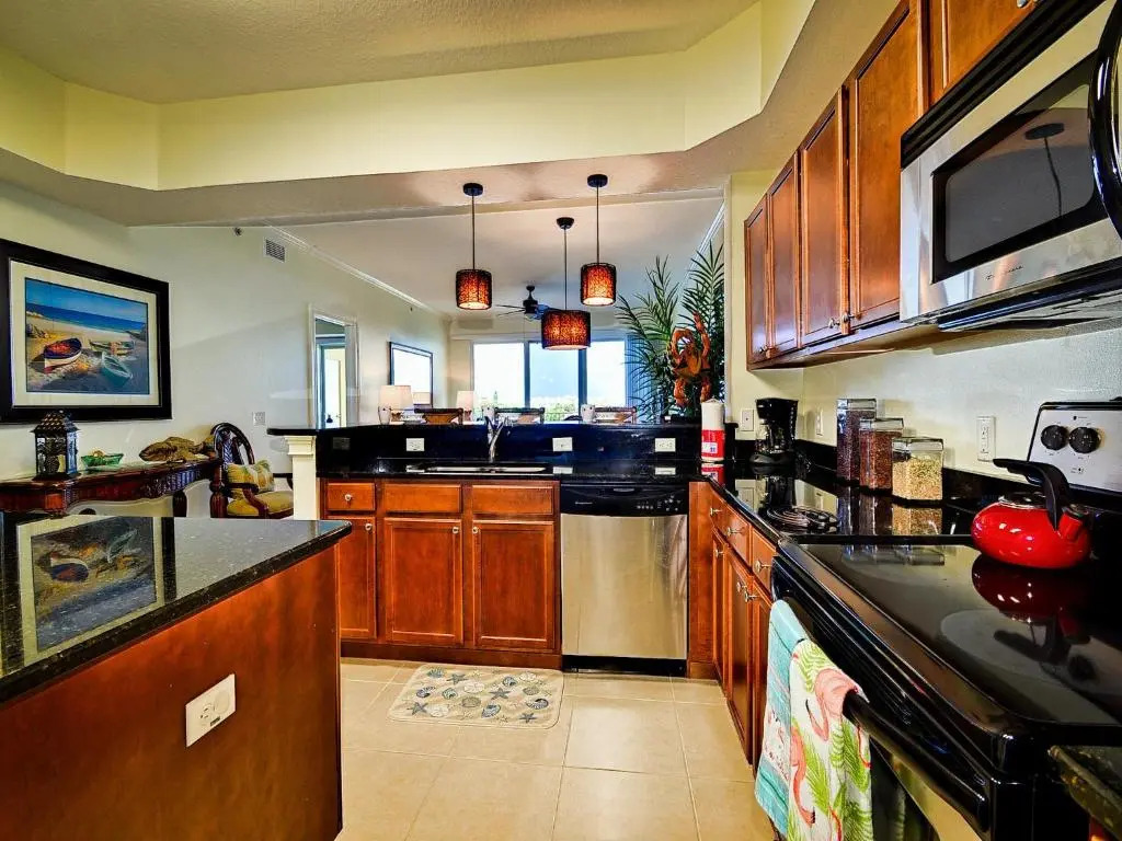 Bay Harbor 303