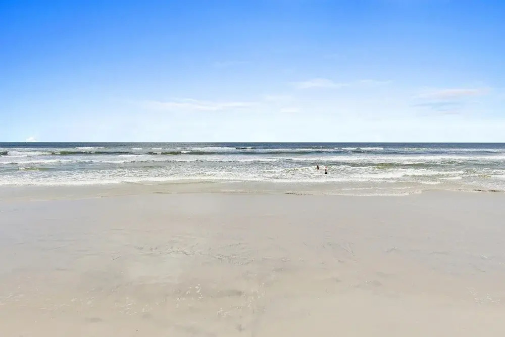 Point East 320