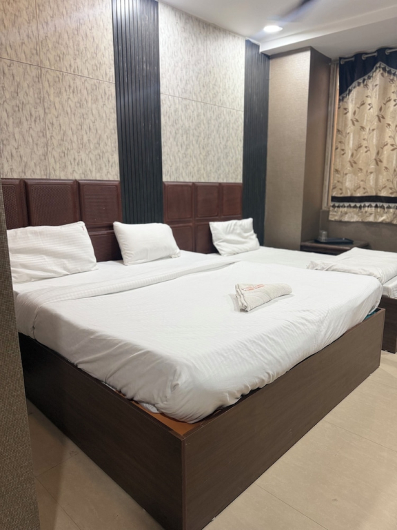Hotel Om international