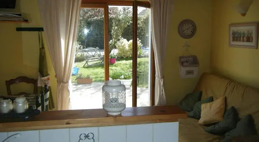 La Maisonnette - animaux acceptés, parking privé, jardin plein sud