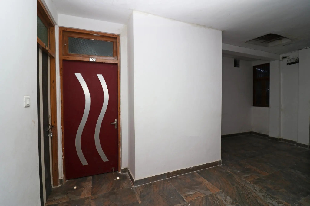 OYO 33482 Mahalakshmi Inn