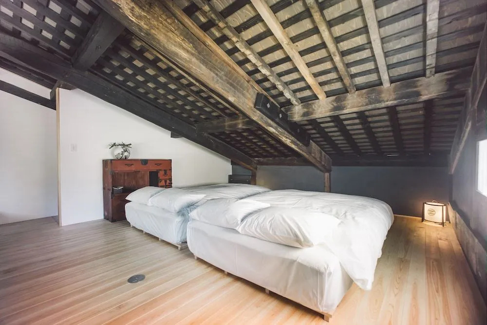 The Expedition Hotel Zenagi