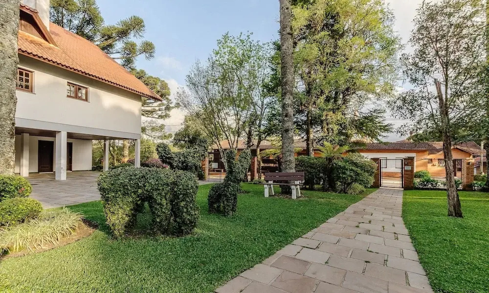 Apt Duplex With Fireplace in Gramado Rln204