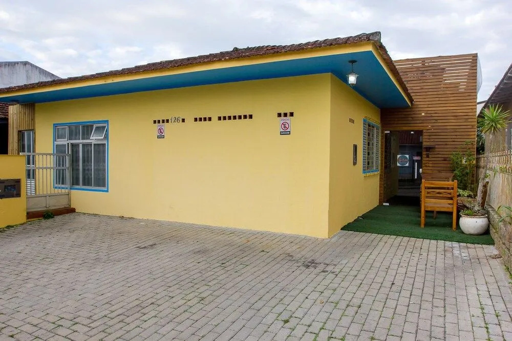 Uni Hostel