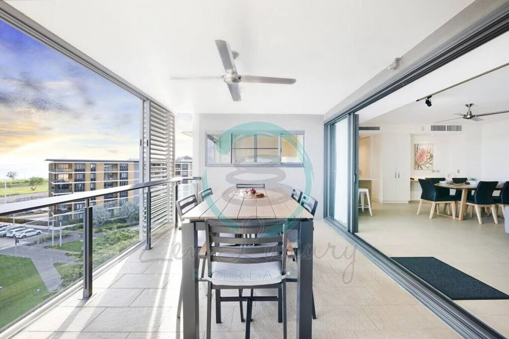 ZEN OCEANIA - 2 Bedroom Ocean View