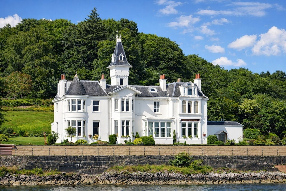 Lipton House