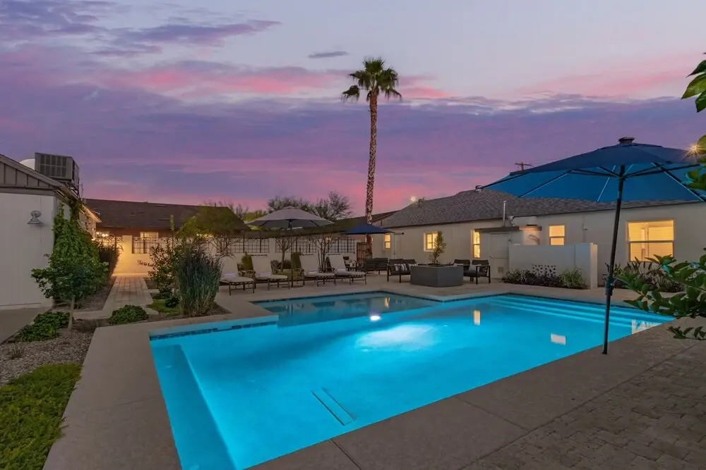 Pepper Mesa 4 Bedroom Home by Redawning