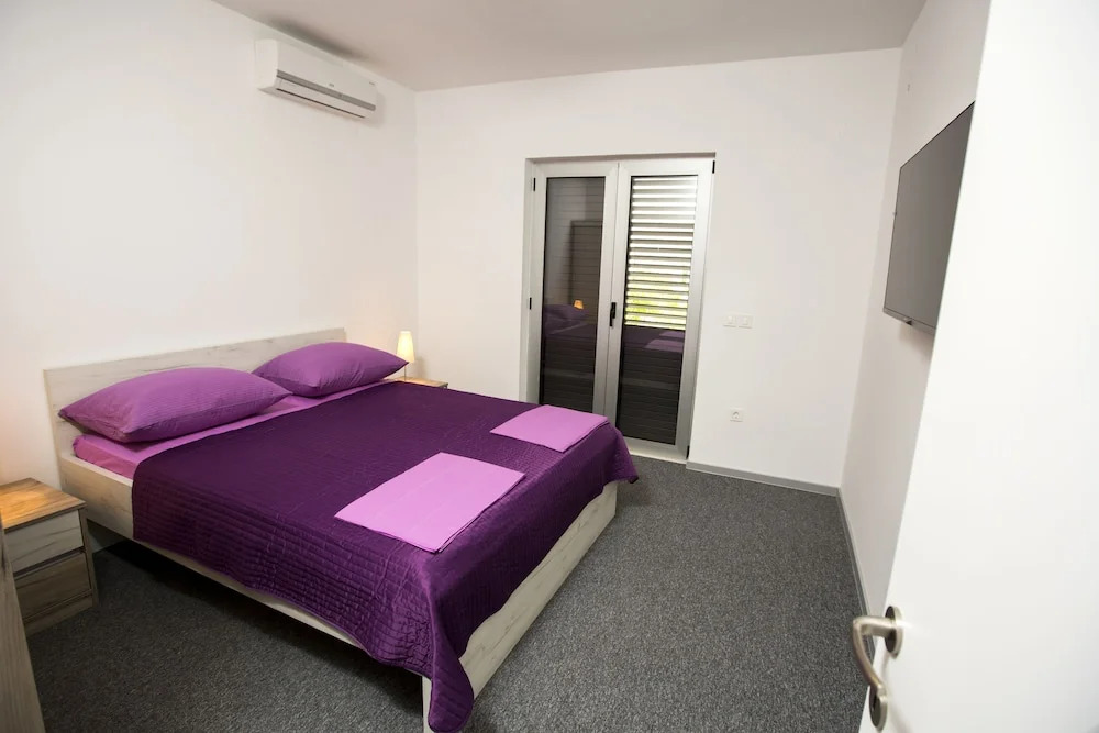 Apartments Bago