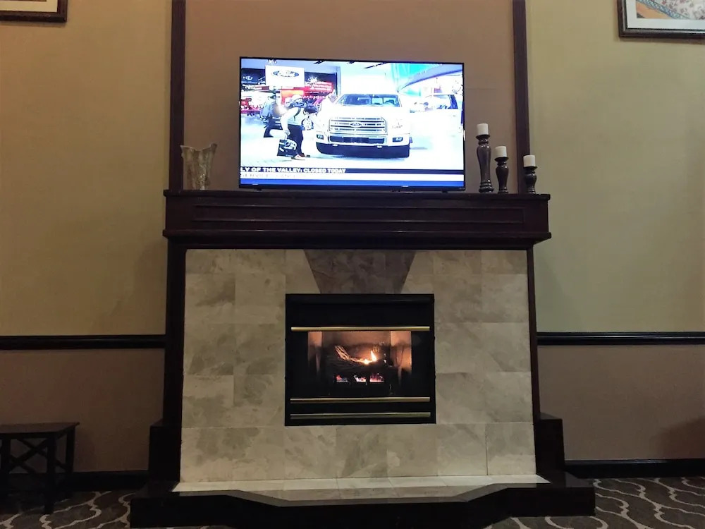 Country Inn & Suites by Radisson, Battle Creek, MI