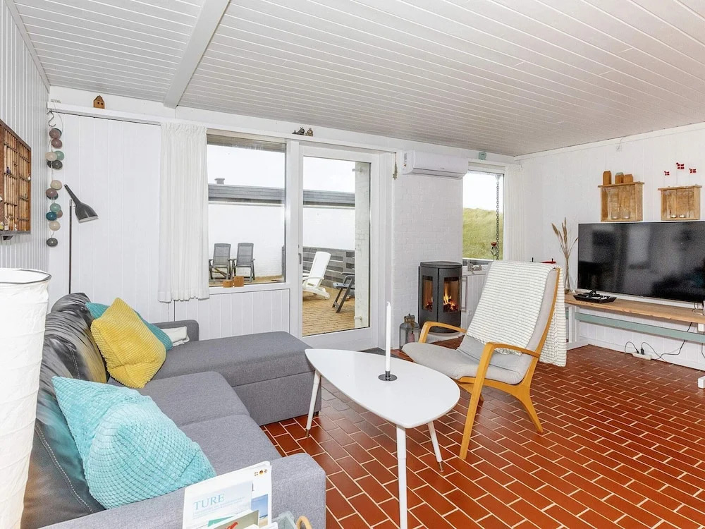 6 Person Holiday Home in Pandrup