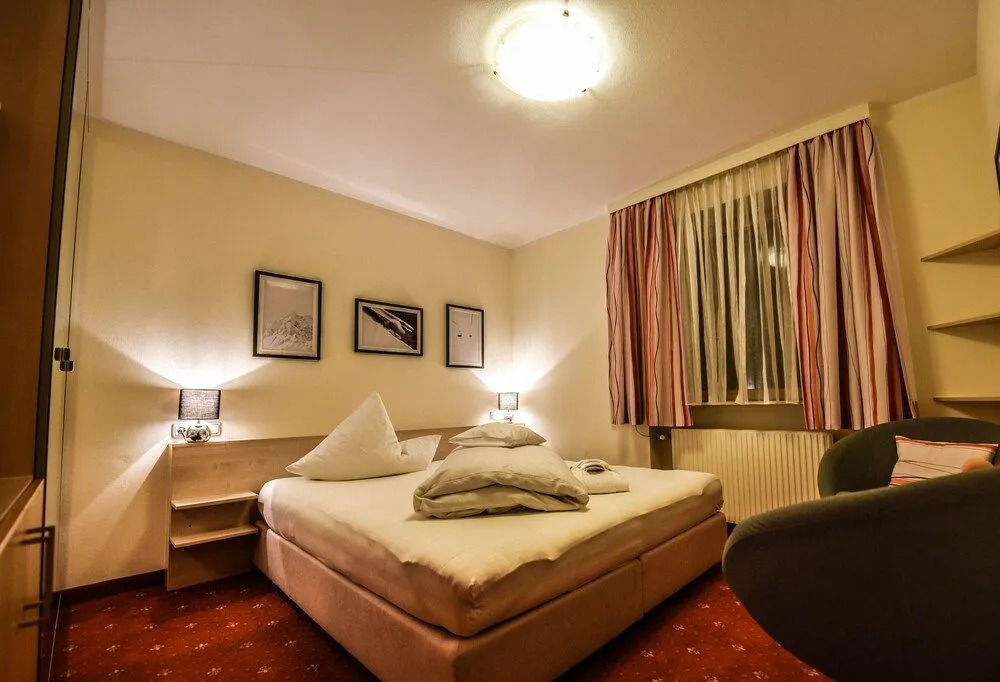 Balma Restaurant Suites