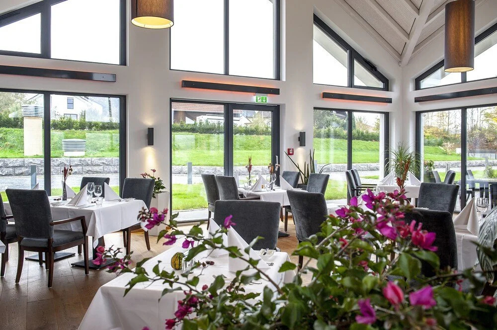 BURGHOF - DAS HOTEL