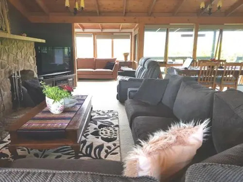 Alps Lodge
