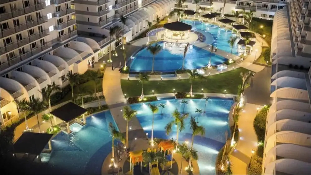 Joyful Pasay Getaway Staycation Condo Near MOA and Ikea Near Mall of Asia