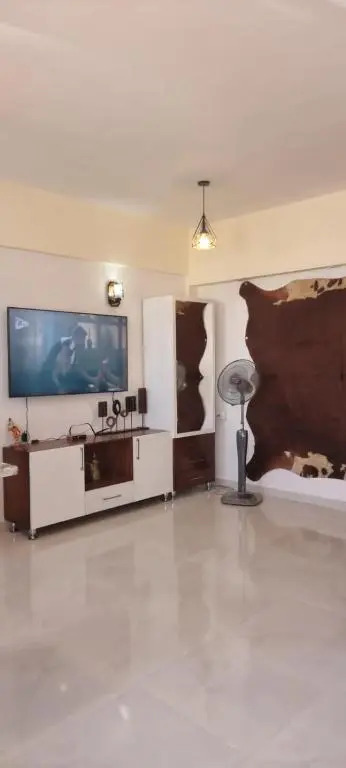 بلو هول بلازا