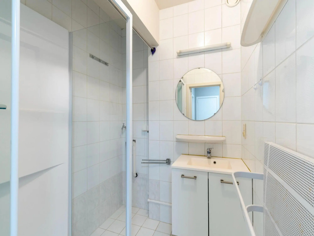 Snug apartment in Blankenberge with sea-views