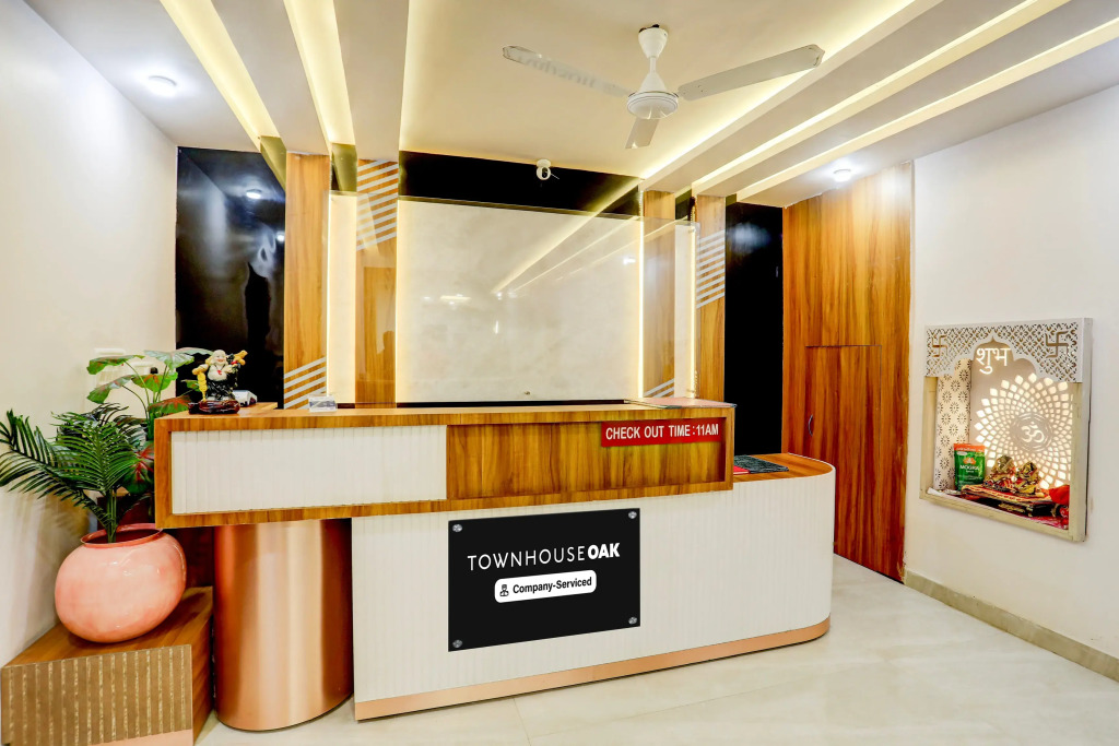Super Townhouse Oak Dhanbad Near SSLNT College Formerly Kapson