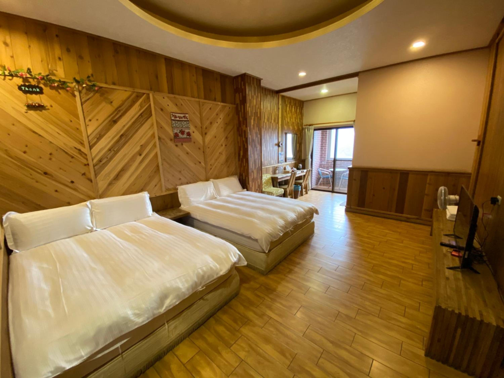 Spring Ground Resort