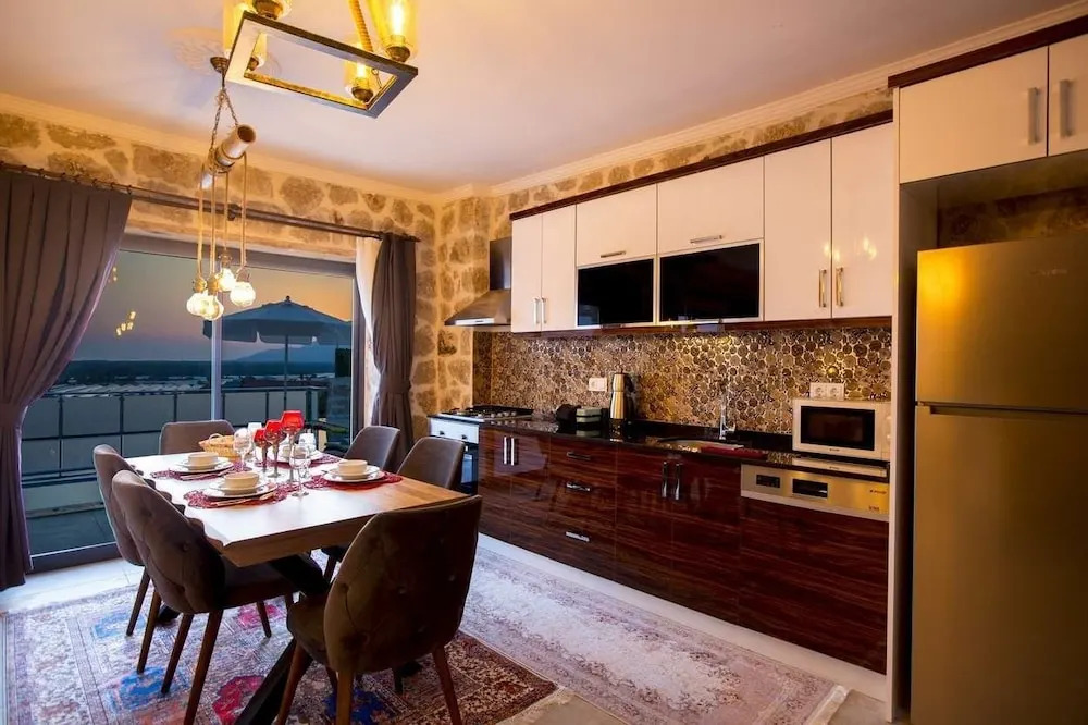 Villa Moon